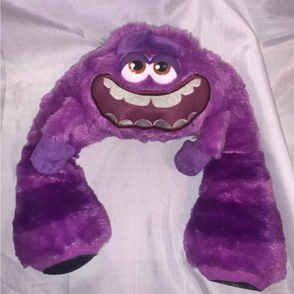 Disney Pixar Monsters University ART My Scare Pal Talking Laughing Plush Toy